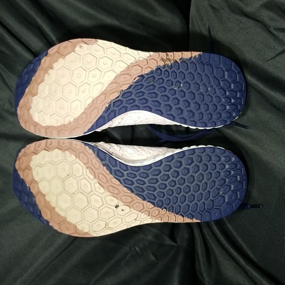 New Balance Women's Fresh Foam ZanteV4 Running size 8.5 Color:Conch Shell/Pigmen - Picture 10 of 17